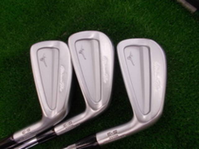 中古ゴルフ Mizuno アイアンセットの写真