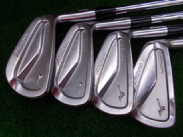 中古ゴルフ Mizuno アイアンセットの写真