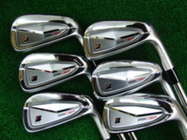 中古ゴルフ BRIDGESTONE アイアンセットの写真