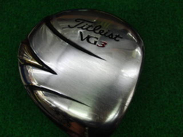 中古ゴルフ Titleist ドライバーの写真