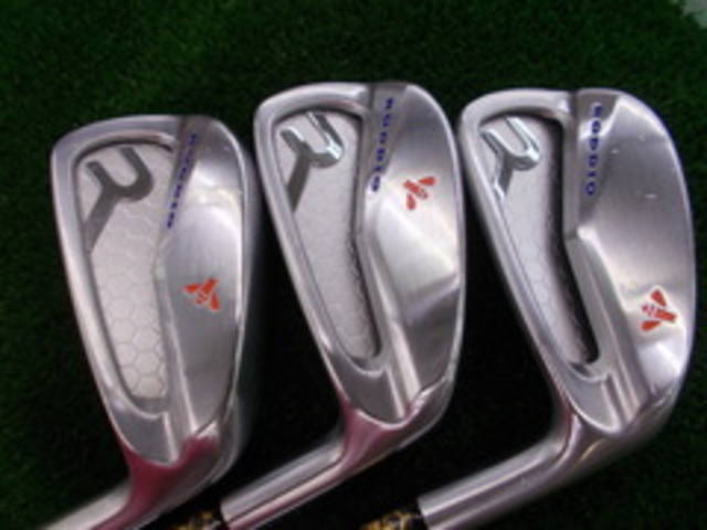 中古ゴルフ RODDIO アイアンセットの写真