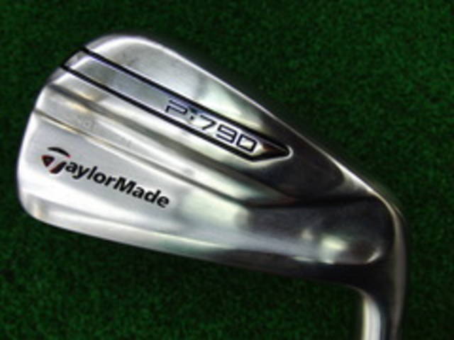 中古ゴルフ TaylorMade アイアンセットの写真