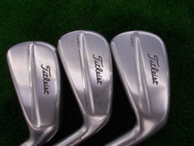 中古ゴルフ Titleist アイアンセットの写真