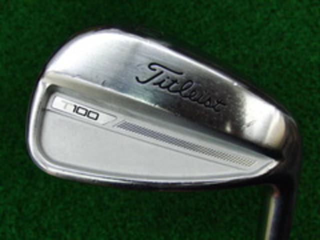 中古ゴルフ Titleist アイアンセットの写真