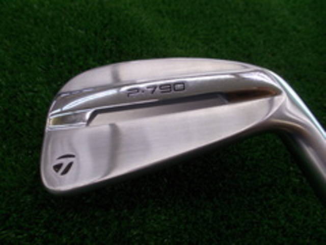 中古ゴルフ TaylorMade アイアンセットの写真