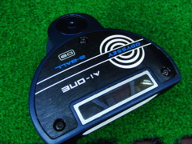 中古ゴルフ ODYSSEY パターの写真