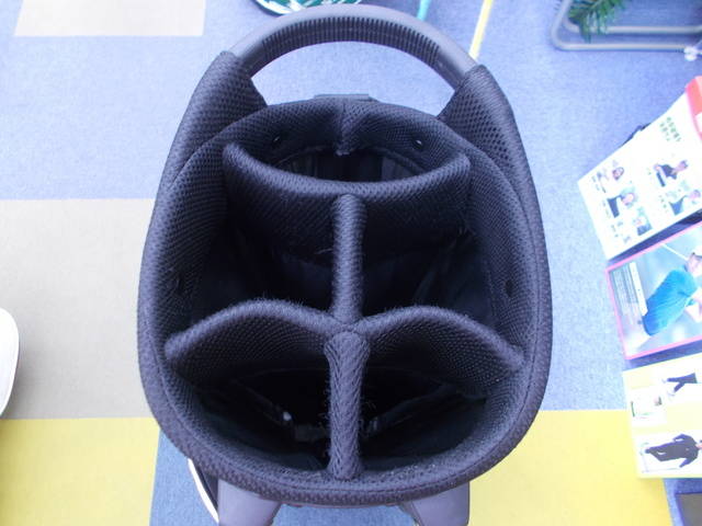 【中古】PEARLYGATES軽量タイプ　キャディバッグ キャディーバッグ PEARLY GATES(パーリーゲイツ) 軽量/スタンド