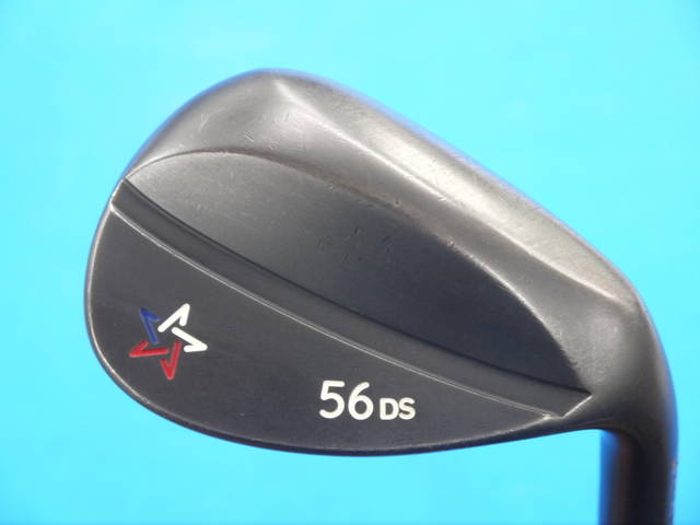 中古ゴルフ ARTISAN WEDGE DBM（黒） 56DSの写真
