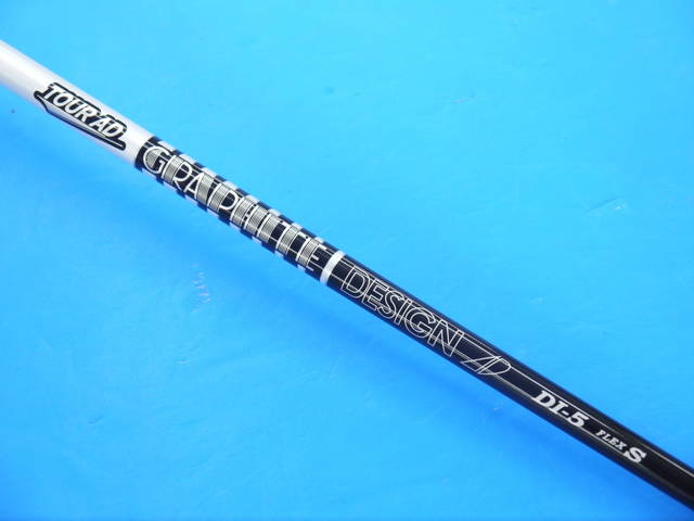 中古ゴルフ (Ｓ) TOUR AD DI-5 Newコスメ(ブラック) (タイトリスト用スリーブ)の写真