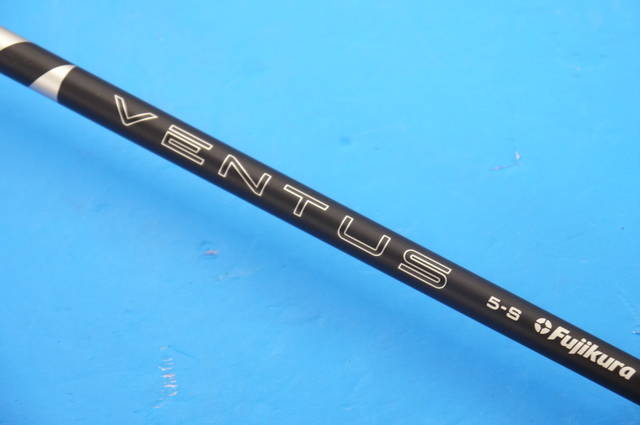 中古ゴルフ (Ｓ) VENTUS BLACK 2024 VeloCore+ 5 (キャロウェイ用スリーブ)の写真