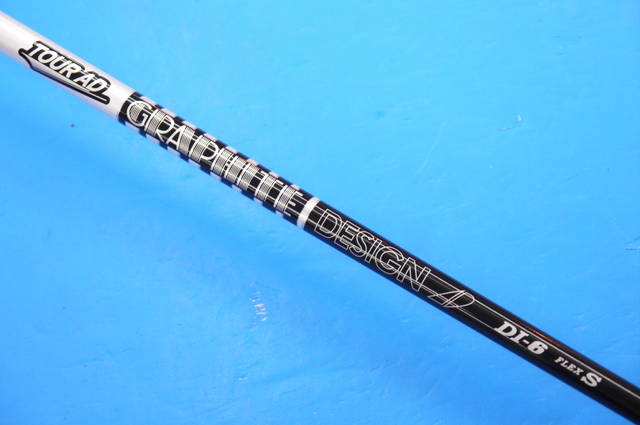 中古ゴルフ (Ｓ) TOUR AD DI-6 Newコスメ(ブラック) (キャロウェイ用スリーブ)の写真