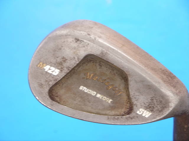 中古ゴルフ STUDIO WEDGE M425 (ノーメッキ) SW(58゜)の写真