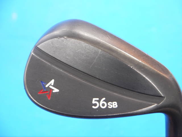 中古ゴルフ ARTISAN WEDGE DBM（黒） 56SBの写真