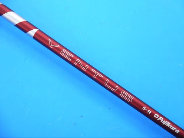 中古ゴルフ VENTUS RED 2024 VeloCore+ 5 (R) (テーラーメイド用スリーブ)  の写真