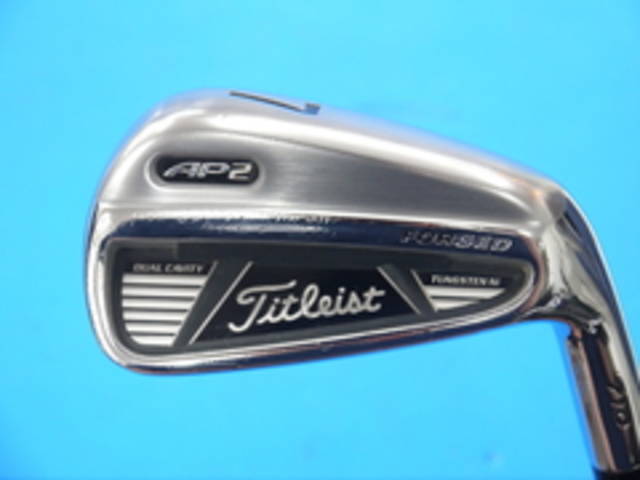中古ゴルフ Titleist アイアンセットの写真