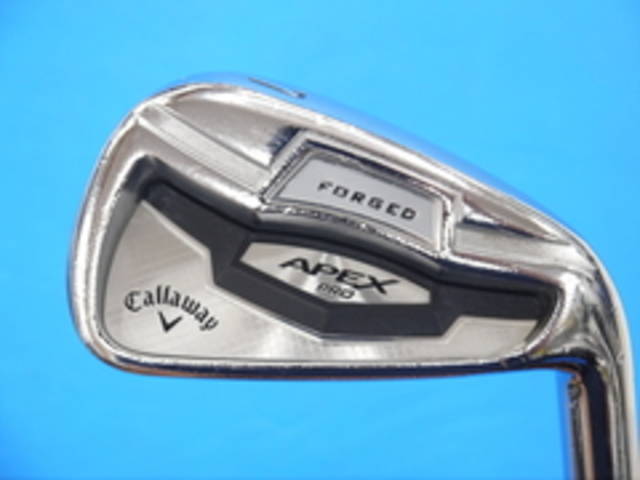 中古ゴルフ Callaway アイアンセットの写真