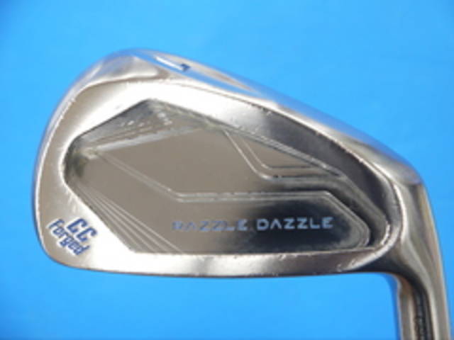 中古ゴルフ RAZZLE DAZZLE アイアンセットの写真