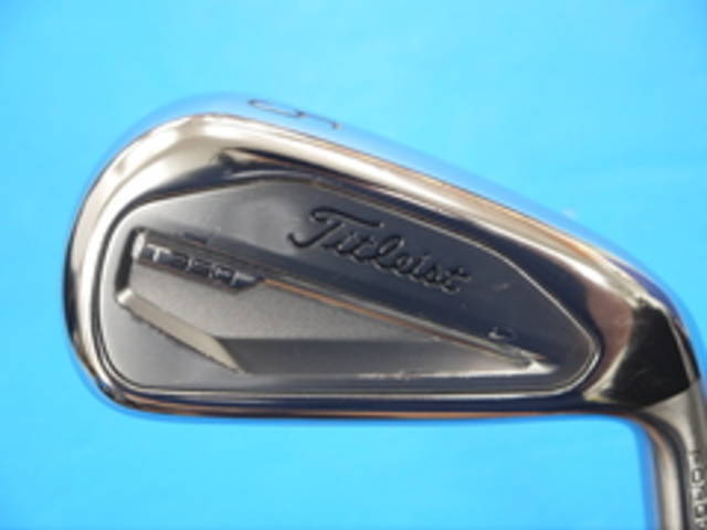 中古ゴルフ Titleist ドライバーの写真