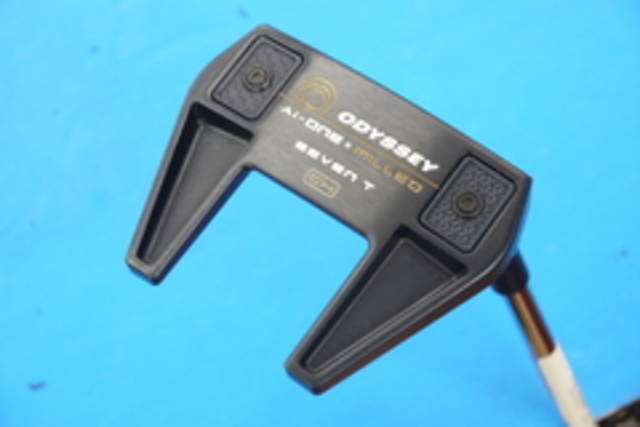 中古ゴルフ ODYSSEY パターの写真