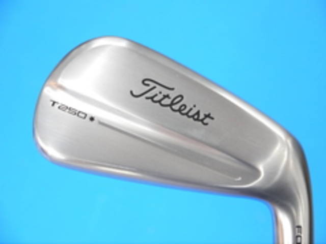 中古ゴルフ Titleist アイアンセットの写真