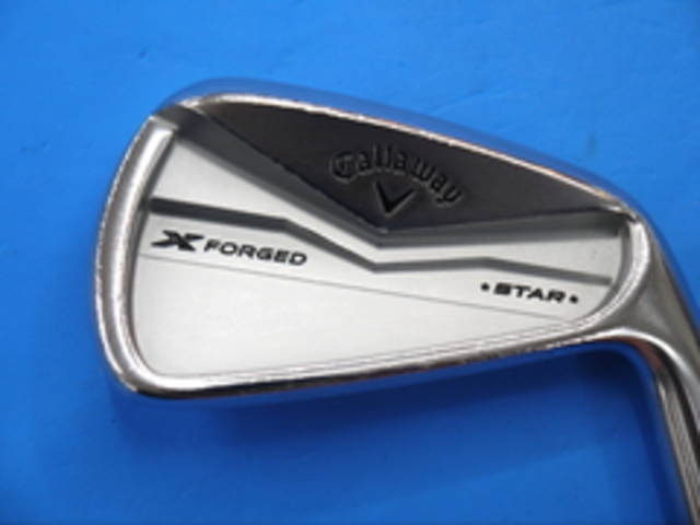 中古ゴルフ Callaway アイアンセットの写真