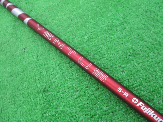 中古ゴルフ (Ｒ) VENTUS RED 2024 VeloCore+ 5 (キャロウェイ用スリーブ)の写真