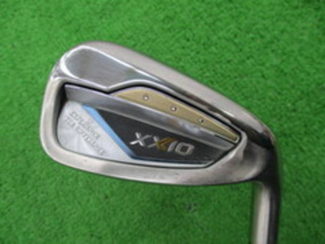 中古ゴルフ DUNLOP ドライバーの写真