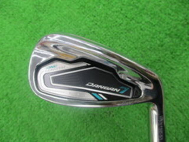 中古ゴルフ MAJESTY GOLF ドライバーの写真