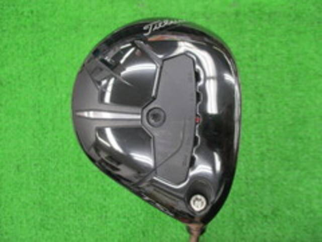 中古ゴルフ Titleist ドライバーの写真