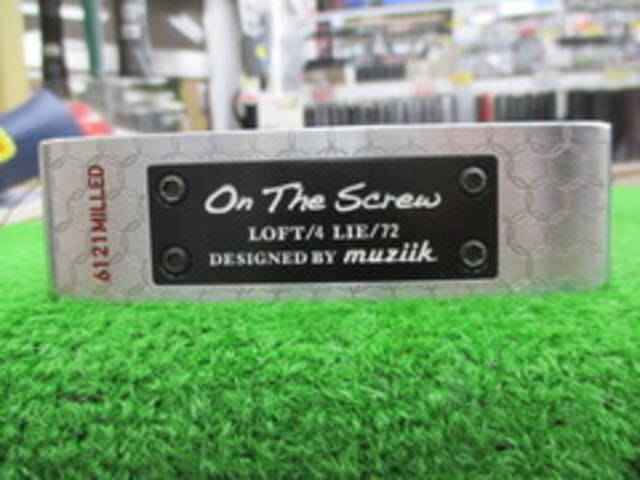 中古ゴルフ On The Screw 6121 MILLED ショートスラントネック