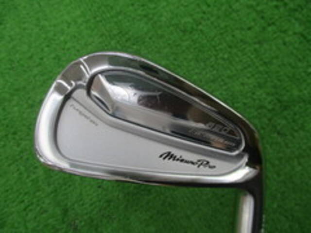 中古ゴルフ Mizuno アイアンセットの写真