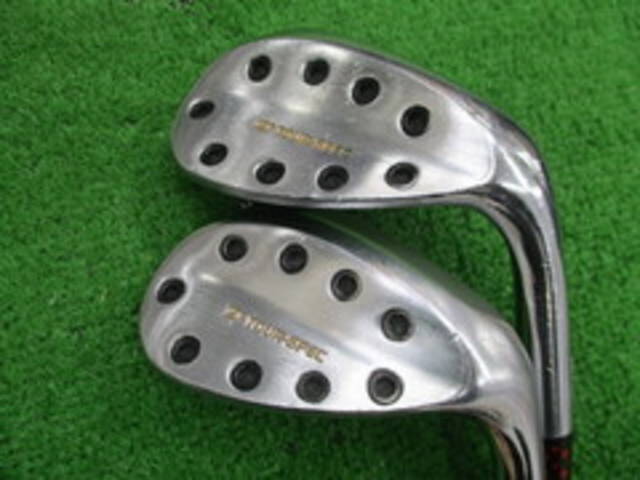 中古ゴルフ AXIS GOLF ドライバーの写真