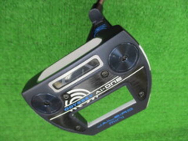 中古ゴルフ ODYSSEY パターの写真