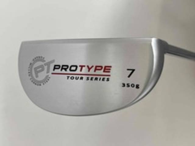 中古ゴルフ ODYSSEY パターの写真