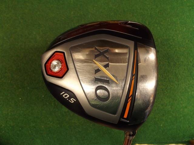 中古ゴルフ XXIO (2018) レッド 10.5゜の写真