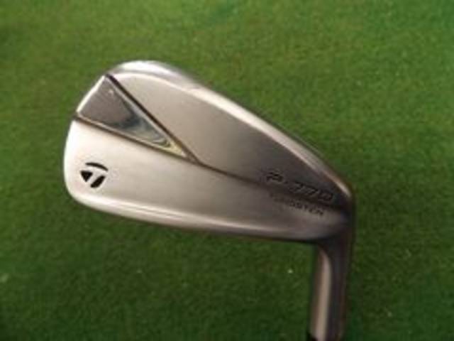 中古ゴルフ TaylorMade アイアンセットの写真