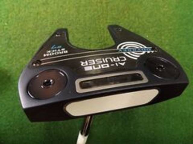 中古ゴルフ ODYSSEY パターの写真