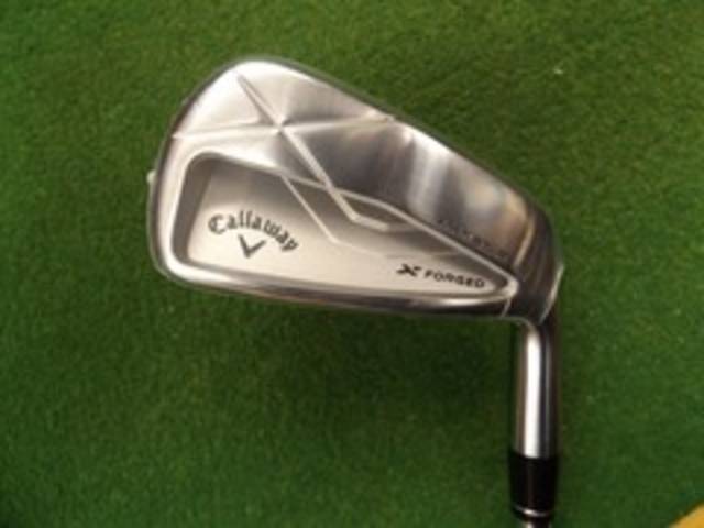 中古ゴルフ Callaway アイアンセットの写真