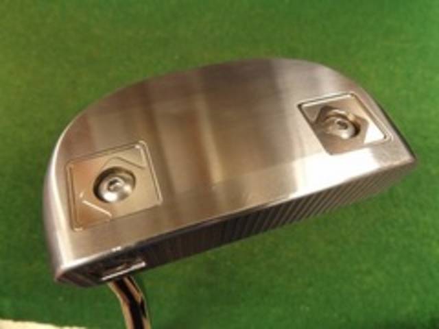 中古ゴルフ BENOCK パターの写真