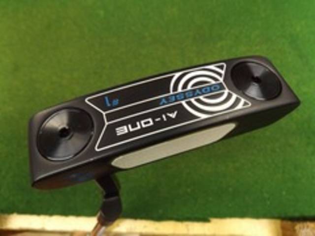 中古ゴルフ ODYSSEY パターの写真