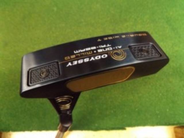中古ゴルフ ODYSSEY パターの写真