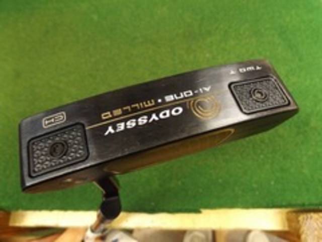 中古ゴルフ ODYSSEY パターの写真