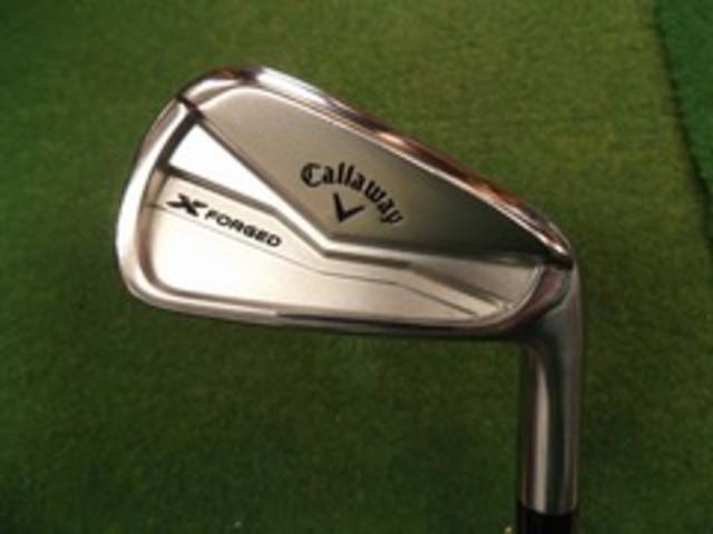 中古ゴルフ Callaway アイアンセットの写真
