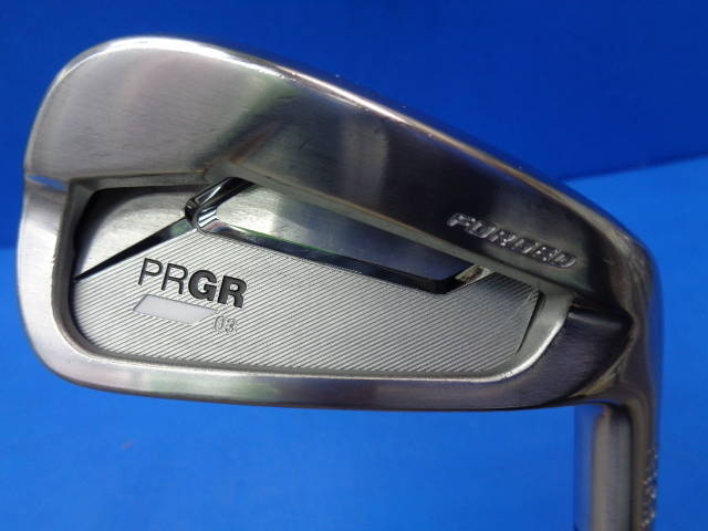 中古ゴルフ PRGR 03  5本の写真