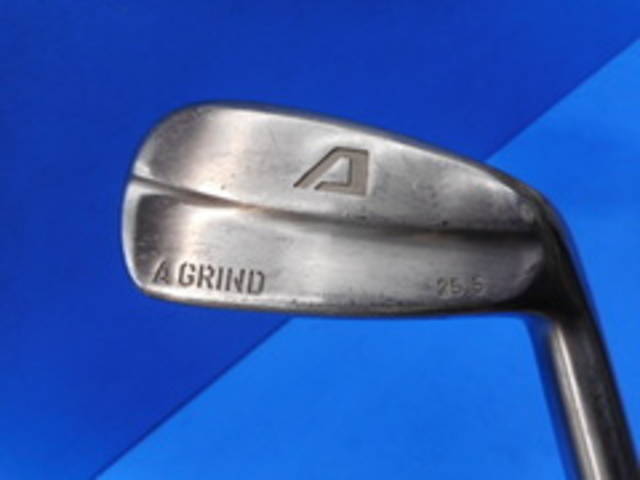 中古ゴルフ A DESIGN GOLF ユーティリティの写真