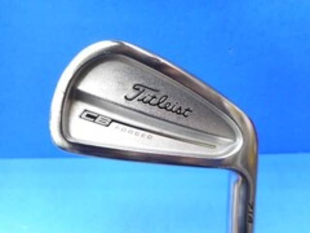 中古ゴルフ Titleist アイアンセットの写真