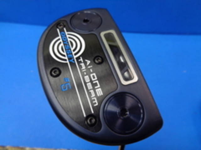 中古ゴルフ ODYSSEY パターの写真
