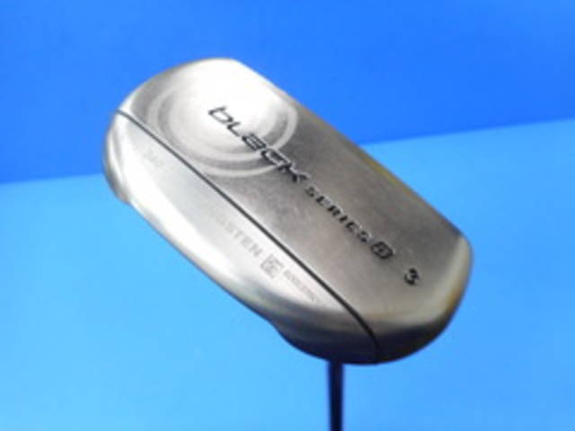 中古ゴルフ ODYSSEY パターの写真