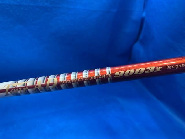 中古ゴルフ (Ｘ) TOUR AD 9003 (テーラーメイド用スリーブ)の写真