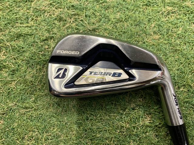 中古ゴルフ TOUR B JGR HF3 FORGED  5本の写真